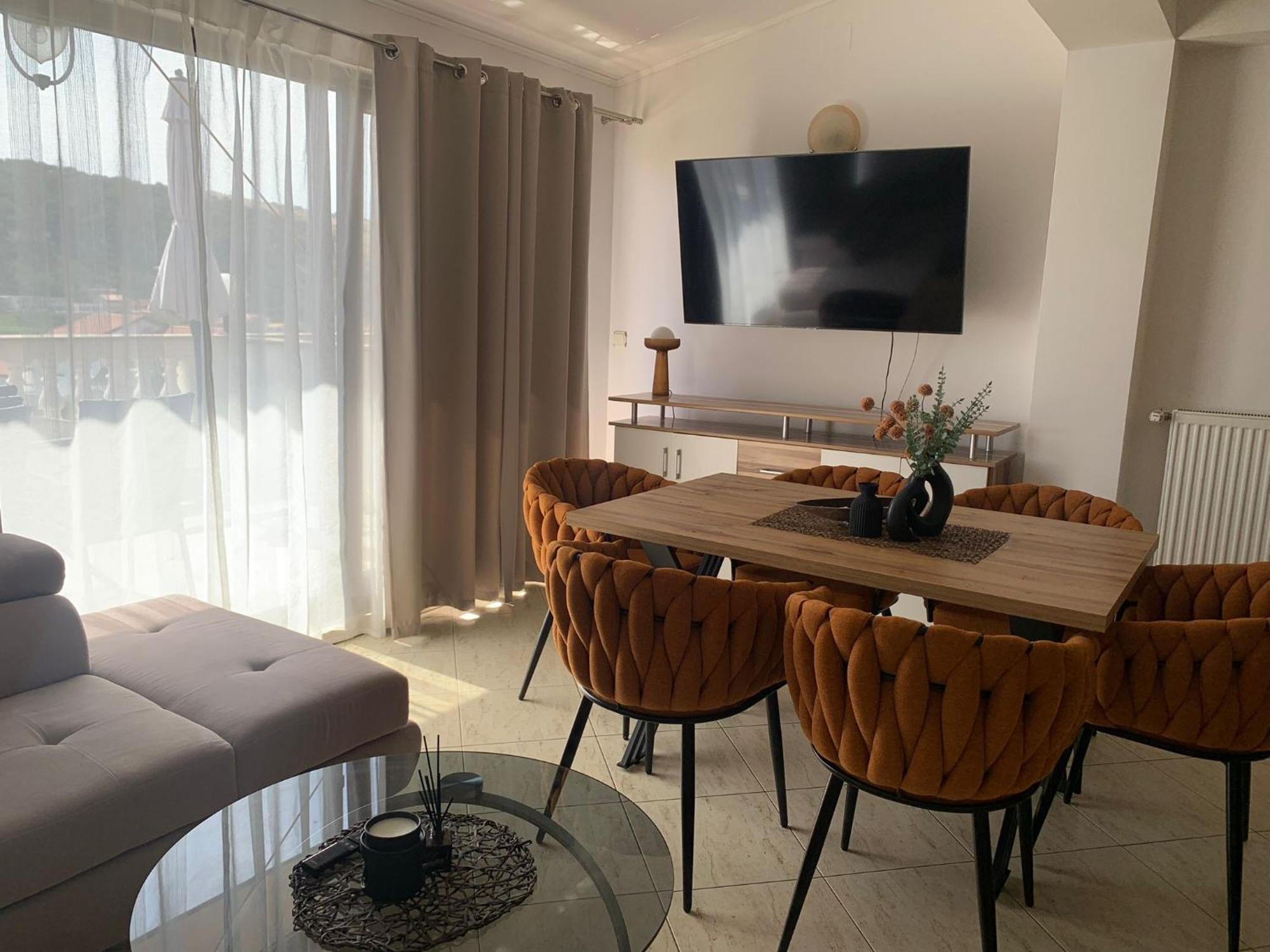 Piano Apartment โลปาร์ ภายนอก รูปภาพ